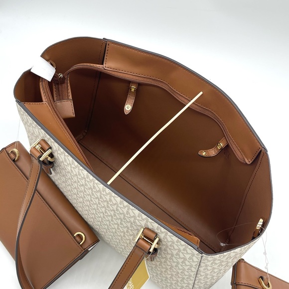 Michael Kors Large Charlotte 3 in 1 Tote Bag - Picture 5 of 14